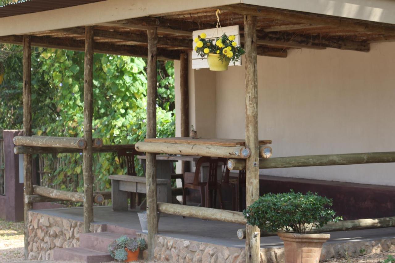 The Overnight B&B Muldersdrift Exterior photo
